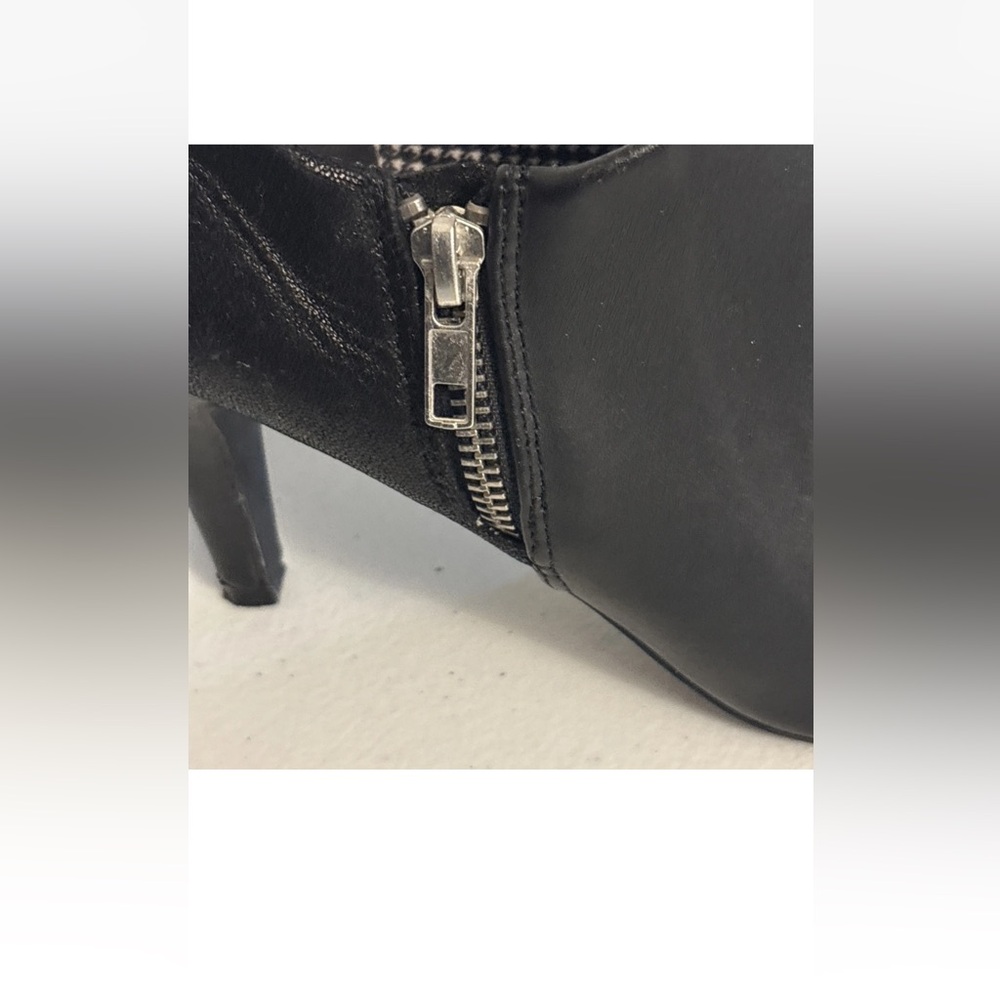 Dexflex Comfort Women's Black Zip Ankle 3 Inch Heel Boots Bootie Size 8.5 - Picture 10 of 15